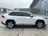 Toyota Rav 4 2