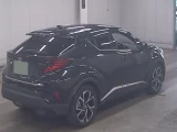 Toyota C-HR 4