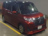 Toyota Roomy 4