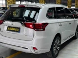 Mitsubishi Outlander 18